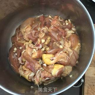 自制炸鸡的做法步骤:4