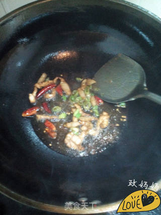 咸菜炒干鱿鱼的做法步骤:6