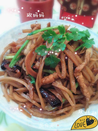 咸菜炒干鱿鱼的做法步骤:13
