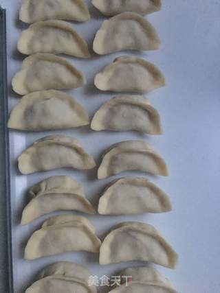香菇猪肉水饺的做法步骤:15
