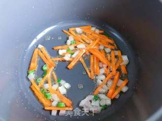 【宝宝辅食】芝士虾丸菠菜面 的做法步骤：7