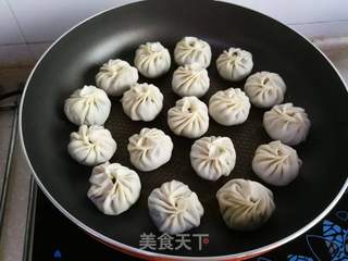 牛肉荠菜煎包的做法步骤:6