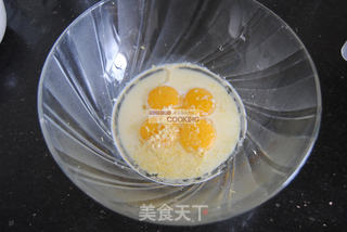 柠檬草莓蛋糕卷的做法步骤:3