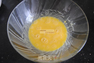 柠檬草莓蛋糕卷的做法步骤:4
