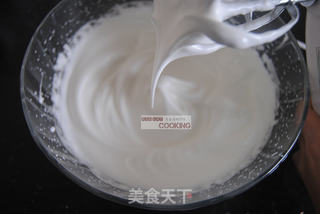 柠檬草莓蛋糕卷的做法步骤:7