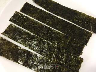 鱼子军舰寿司的做法步骤:4