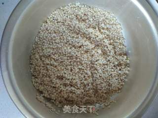 红豆绿豆高粱米粥的做法步骤:3