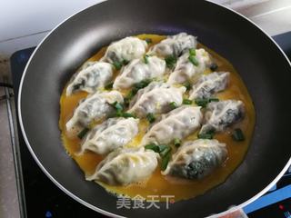 抱蛋煎饺的做法步骤：7