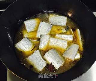 酱烧带鱼的做法步骤:4