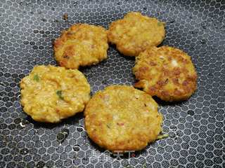 虾仁泡菜煎饼的做法步骤:9