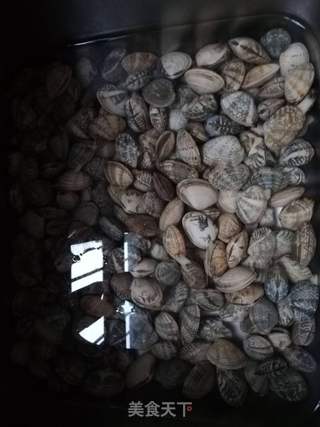 爆炒花甲的做法步骤:3