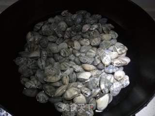 爆炒花甲的做法步骤:6