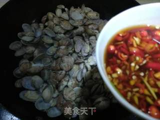 爆炒花甲的做法步骤:9
