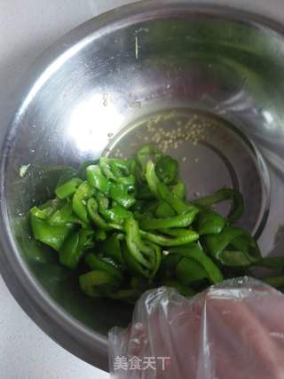 水果泡辣椒的做法步骤:2