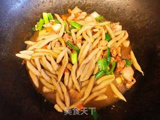 羊肉莜面的做法步骤：7
