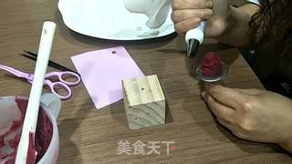 韩式豆沙裱花--多肉植物系列的做法步骤:10