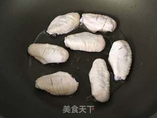 柠香蚝油鸡翅的做法步骤:3