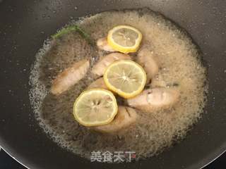 柠香蚝油鸡翅的做法步骤:7