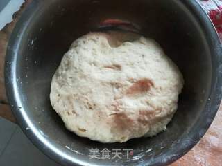 奶香花卷的做法步骤:2