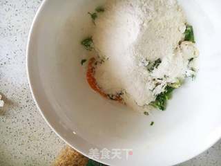 芹菜叶煎饼的做法步骤：3