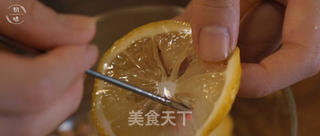 范爷同款的百香果柠檬蜜!简单粗暴的夏日美白饮品!的做法步骤:5