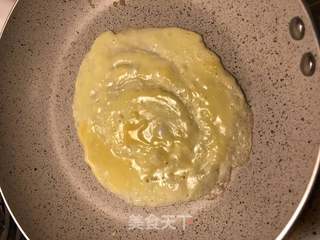 黄金鸡蛋肉卷的做法步骤:8