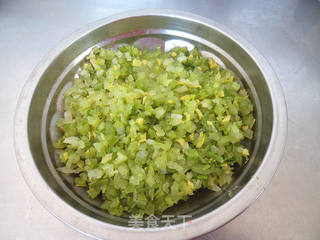 芹菜猪肉馅水饺的做法步骤:6