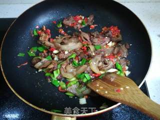 小炒猪头肉的做法步骤:8