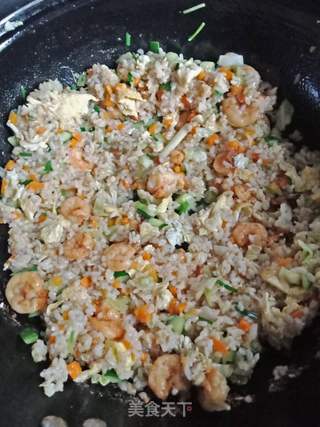 虾仁炒饭的做法步骤:7