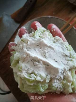 黄瓜煎饼的做法步骤:5