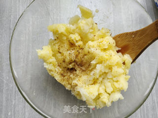 芝士培根焗土豆泥的做法步骤:3