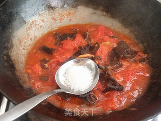 西红柿木耳菠菜面的做法步骤:6