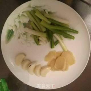 鱼羊鲜酸菜锅的做法步骤:10