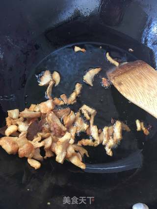 熬猪肉(油脂渣)的做法步骤:3