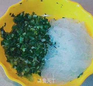 青菜粉丝包的做法步骤:3
