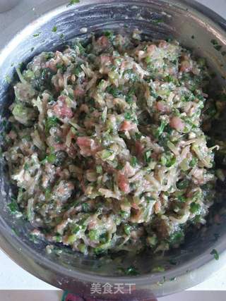 冬瓜芹菜肉大馅饺子的做法步骤:10