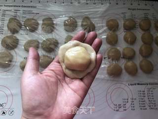 苏式鲜肉月饼的做法步骤:7