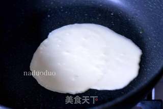 快手早餐蛋饼卷的做法步骤:7