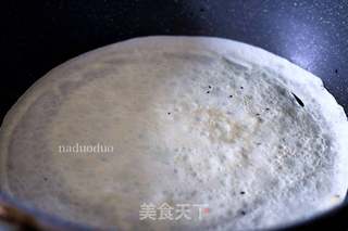快手早餐蛋饼卷的做法步骤:9