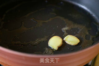 家常红烧黄花鱼的做法步骤：4