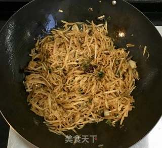 快手小炒菜之辣炒疙瘩头的做法步骤:5