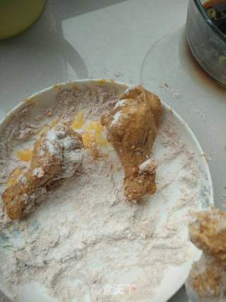 酥脆炸鸡翅的做法步骤:10