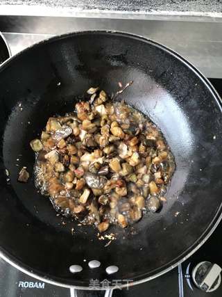 肉丁茄子卤的做法步骤:7