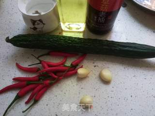 拍黄瓜的做法步骤:2