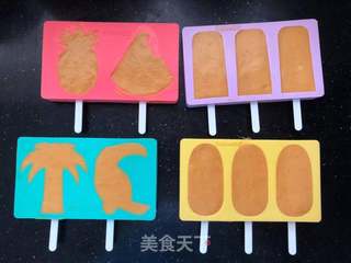 枇杷果酱奶油冰棍儿的做法步骤:4