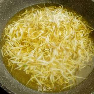 金枪鱼蔬菜拌饭的做法步骤:5