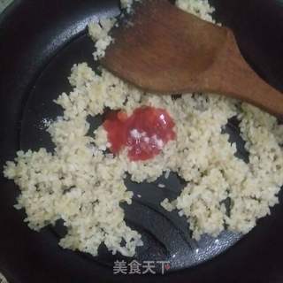 火腿青椒蛋炒饭的做法步骤:6