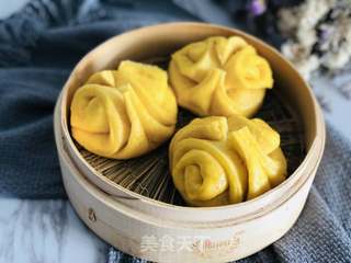 南瓜甜花卷的做法步骤:12