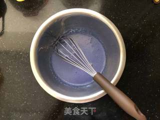蝶豆花玛德琳的做法步骤:4