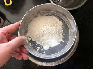 蝶豆花玛德琳的做法步骤:5